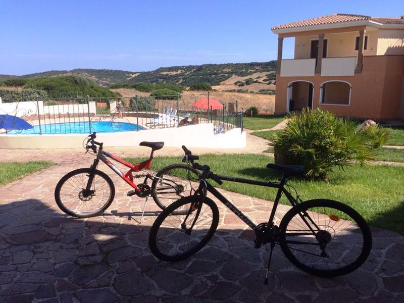 Residenza Le Farfalle Aparthotel Tergu Buitenkant foto