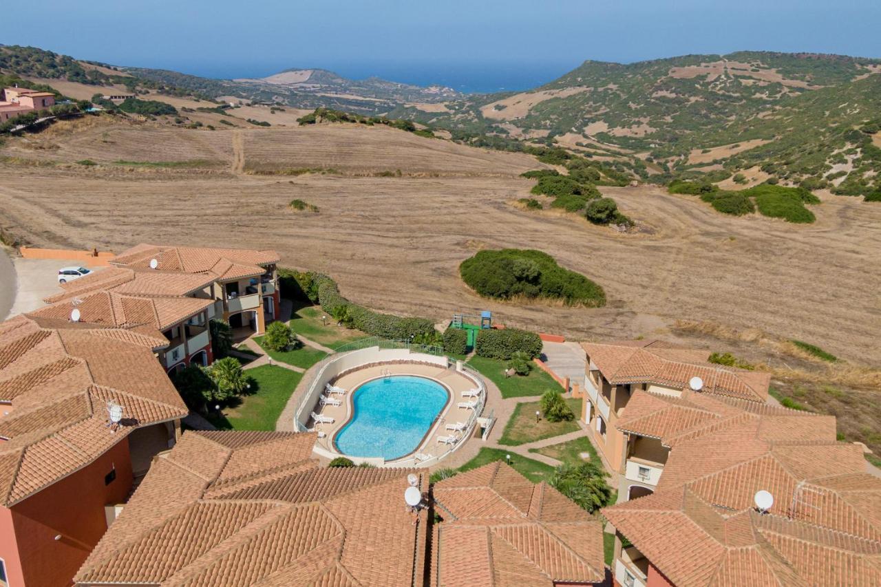 Residenza Le Farfalle Aparthotel Tergu Buitenkant foto